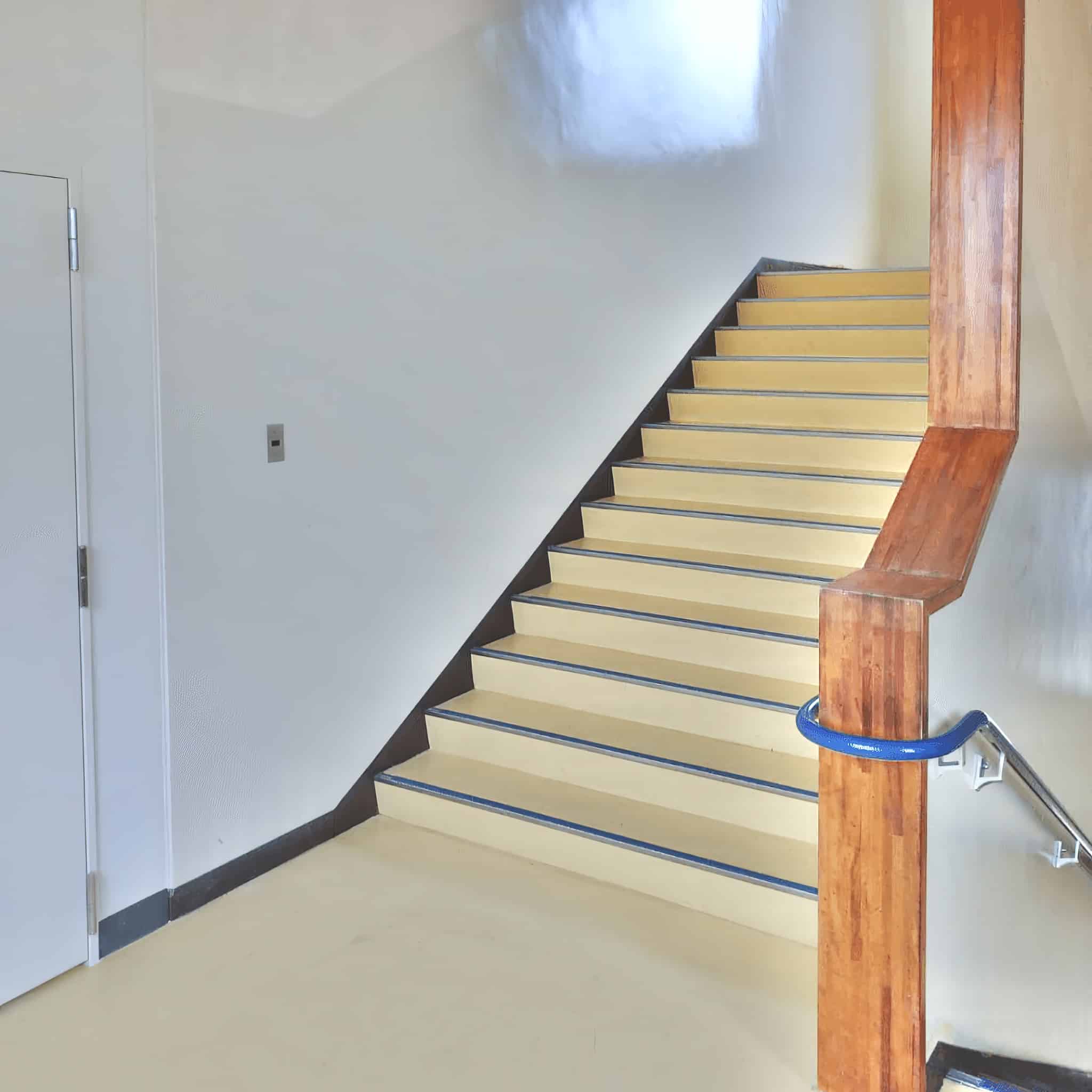 0bc7f30c7e92305738a9563dfc1a1e13-4